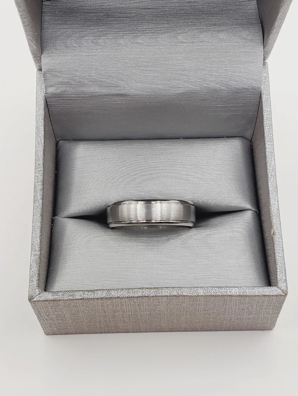 Men's Brushed Silver Tungsten Comfort-Fit Wedding Band Unisex Ring